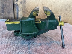 ナベヤ 万力 125