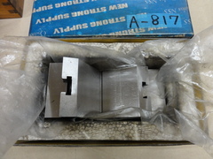 ニューストロング スイベルVブロック APM-1