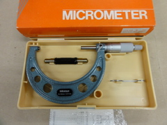 MITUTOYO｜ミツトヨ 外側マイクロメーター OM-100
