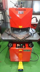 アマダ 可変式コーナーシャー VERSA-204