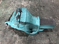 CMG 万力バイス 150