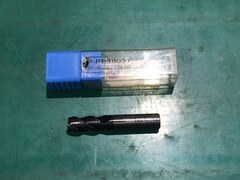 スピードタイガー 3枚刃/スクエア/エンドミル P-PE1603T