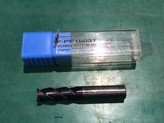 スピードタイガー 3枚刃/スクエア/エンドミル P-PE1603T