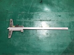 ミツトヨ/Mitutoyo デプスノギス 200ｍｍ