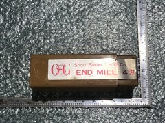 OSG/ オーエスジー 4枚刃/スクエア/エンドミル φ33