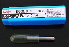 NACHI  エンドミル 　2DLCM5　R0.5　未使用