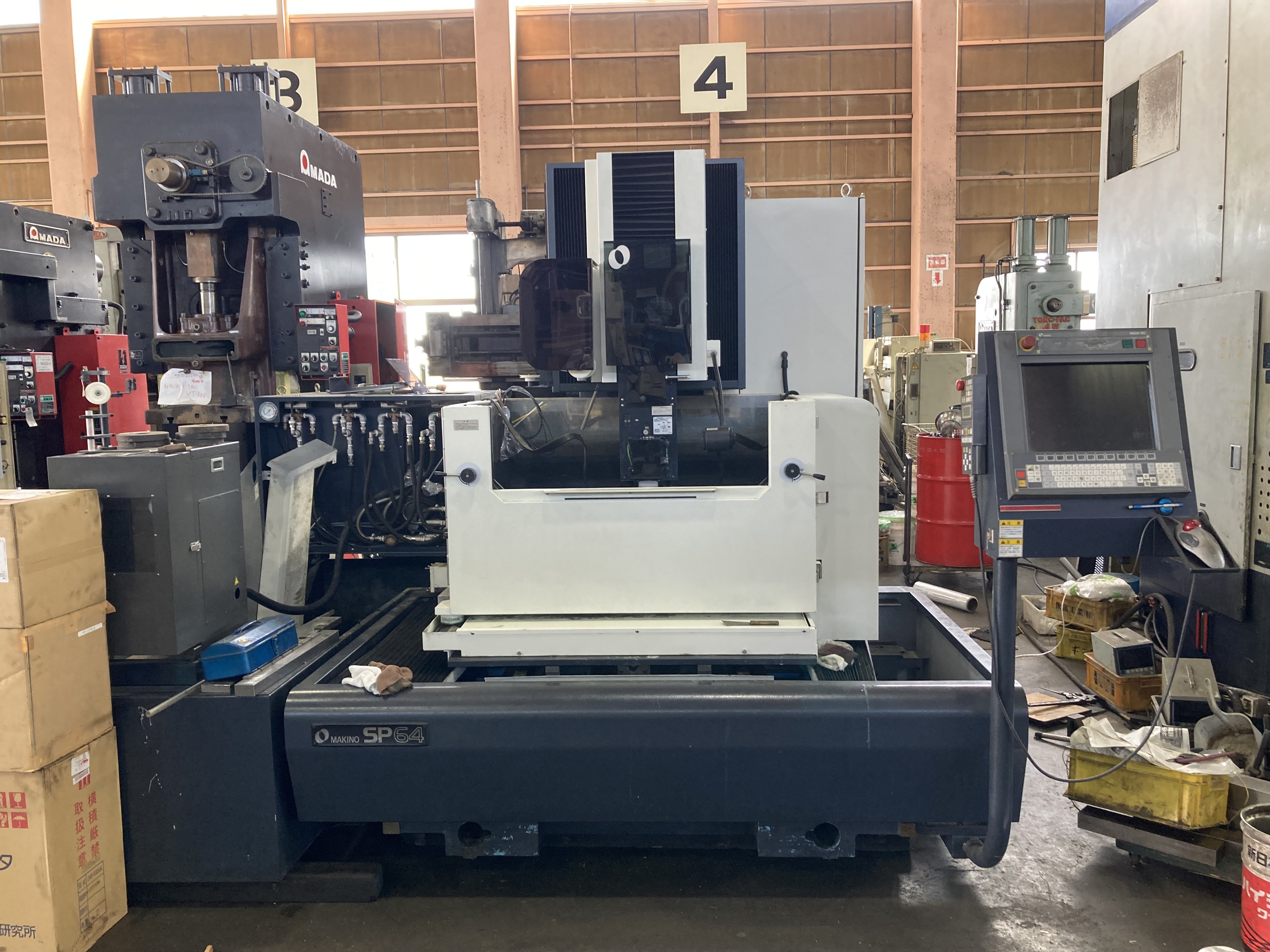 牧野フライス製作所 ワイヤーカット SP64