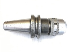 日研 ミーリングチャック BT50-C32H-135