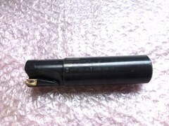 サンドビック/Sandvik 肩削りフライスカッター 【肩削りフライスカッター】R390-032A32-11L