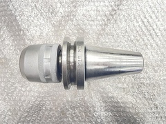 日研 ミーリングチャック BT50-C32H-105