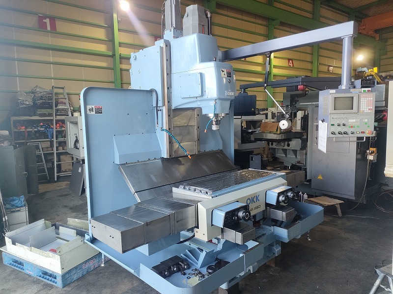 OKK NC立フライス MHA-460