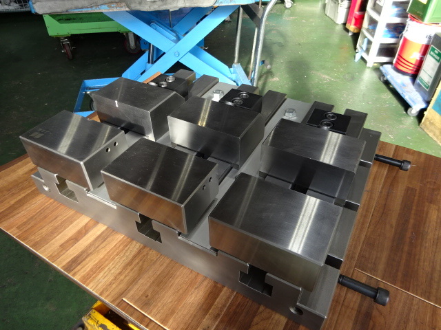 JAM｜日本オートマチック 精密3連バイス