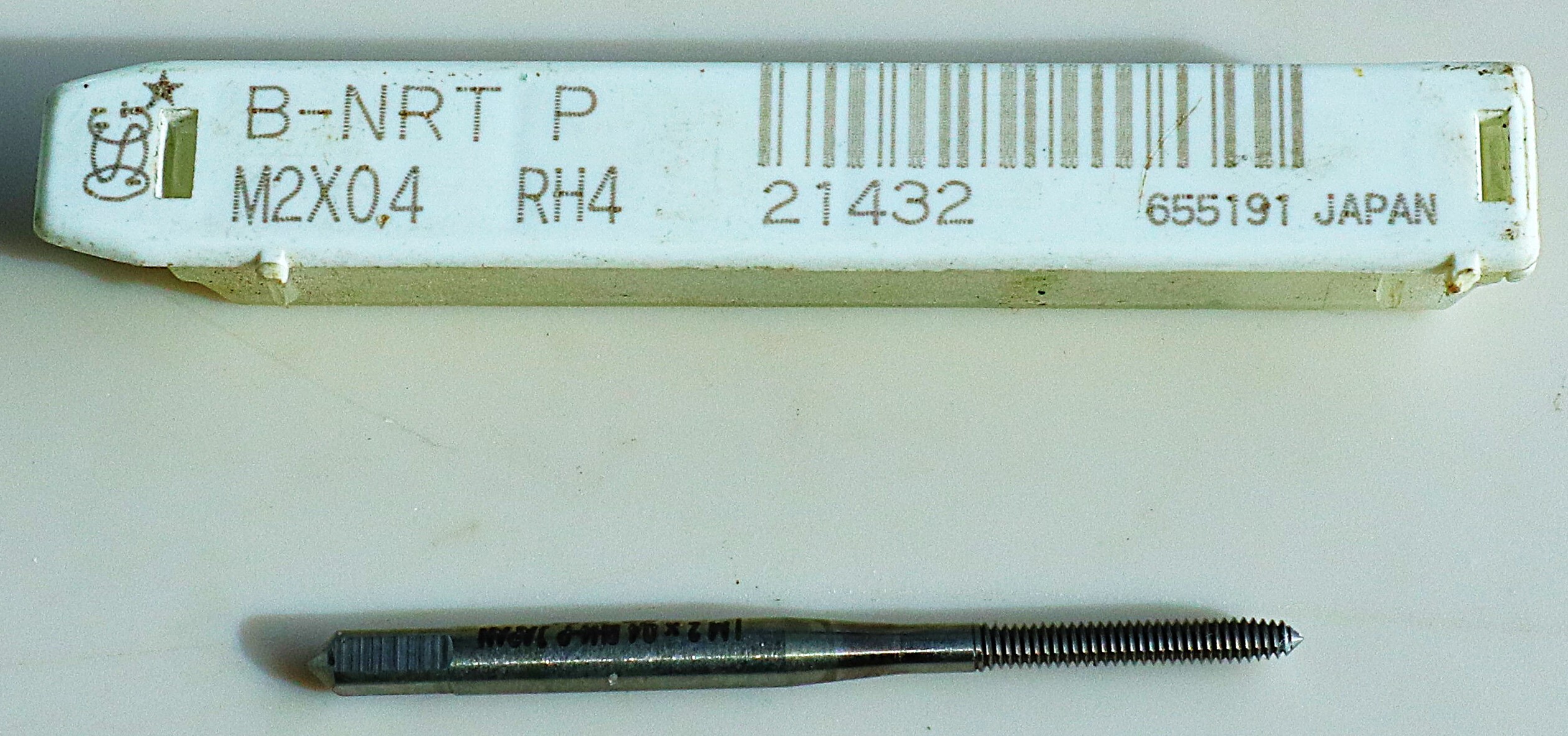 OSG 転造タップ B-NRT-STD-P-M2X0.4