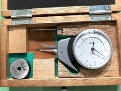 テクロック ダイヤルキャリパーゲージ IM-809