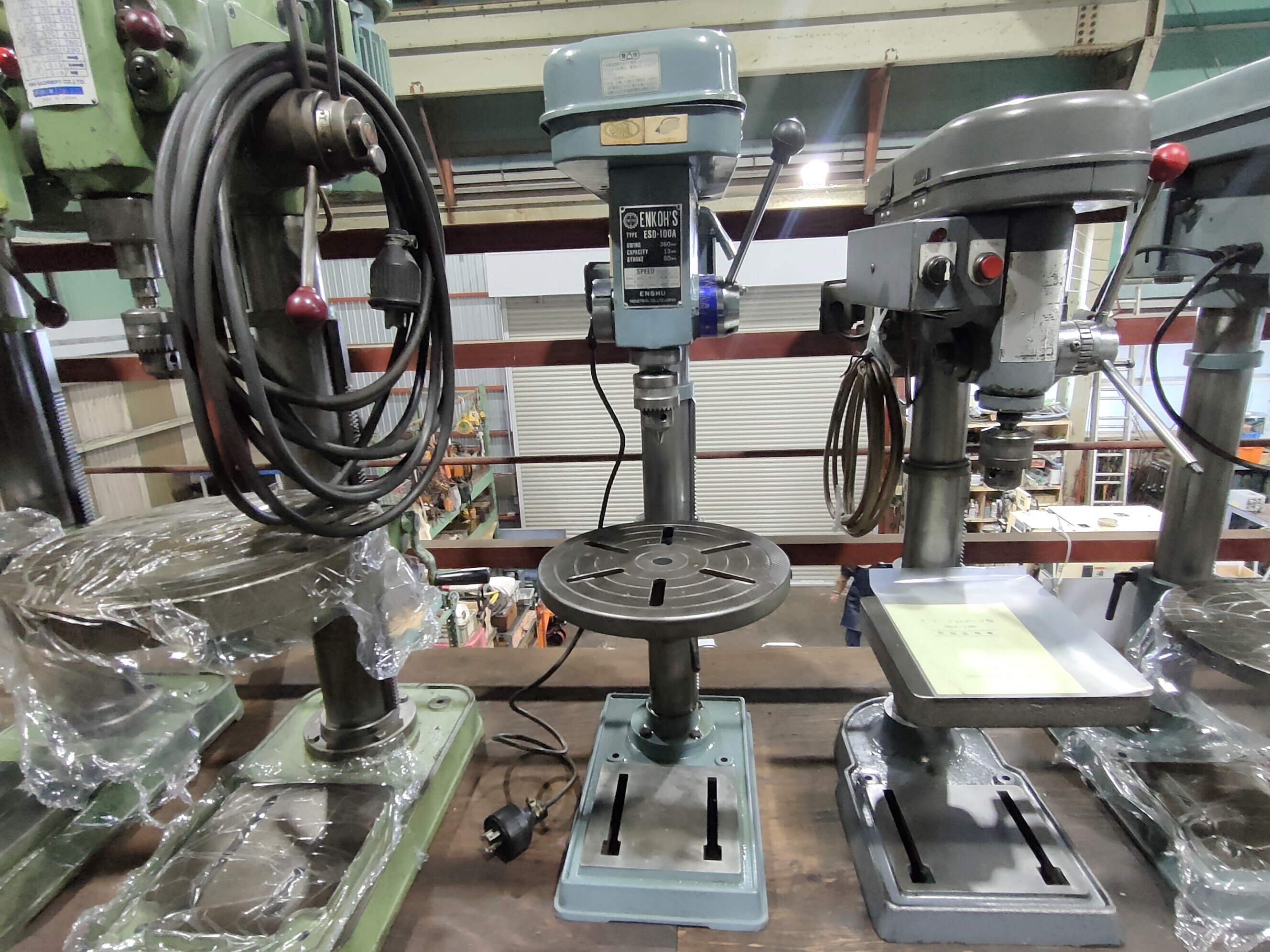 【動作未確認】ENKOU`S 遠州 ESD-100A ボール盤 100V【野田愛宕店】【店頭取引限定】【ジャンク】管理番号：ITN0ODXX2F6I ENKOH'S 卓上ボール盤 ESD-100A | マシンライフ