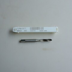 OSG　 スパイラルタップ 難削材用　M4X0.7　STD　22270