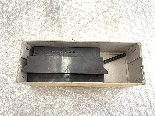 住友電工(イゲタロイ) バイトホルダー SBU20-32