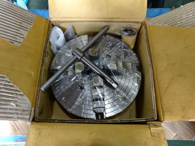 Victor（小林鉄工） 4爪インデペンデントチャック M1A6-12