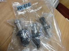 MST プルスタットボルト P143 穴あき