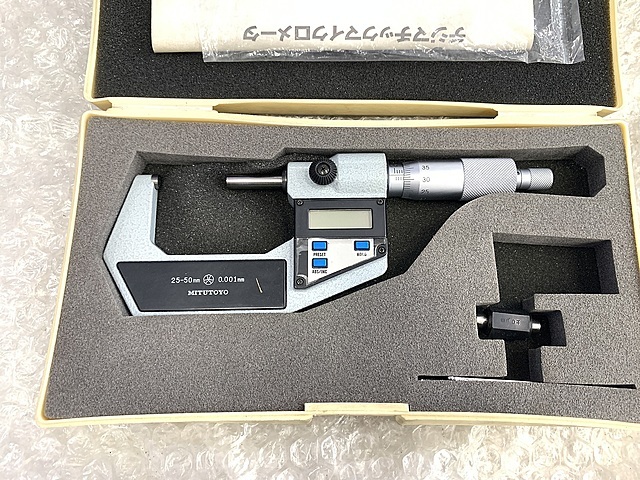 ミツトヨ デジタル外側マイクロメーター MDC-50(293-402)