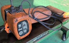 HITACHI 2Tホイスト 2BSH
