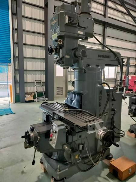 牧野フライス製作所 ラム型立フライス盤 KVJP-55 | マシンライフ