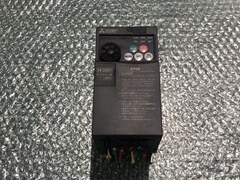 三菱/MITSUBISHI インバーター FR-E720-0.75K