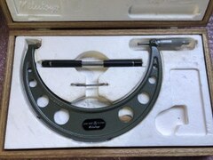 ミツトヨ/Mitutoyo 外側マイクロメータ 【外側マイクロメータ】OM-225