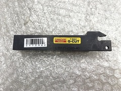 サンドビック バイトホルダー L151.21-2020-40