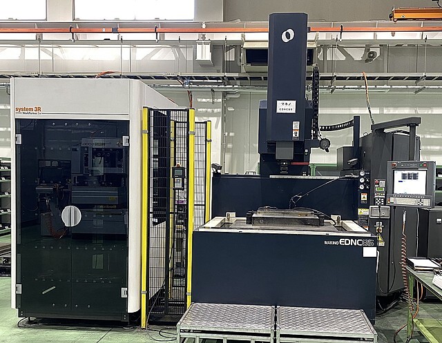 牧野フライス製作所 NC放電加工機 EDNC-85