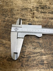 カノン ノギス 600