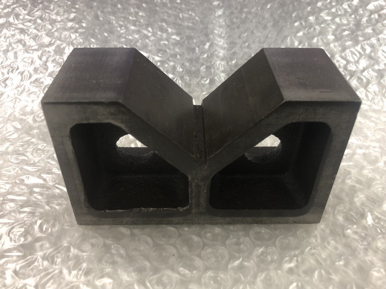 Vブロック W102xD42xH62mm