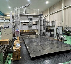 オークマ 門型マシニングセンター MCR-A5C