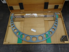 MITUTOYO｜ミツトヨ	 替アンビル式外側マイクロメーター OMC900-1000W