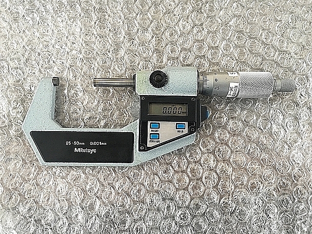 ミツトヨ デジタル外側マイクロメーター MDC-50M(293-422)