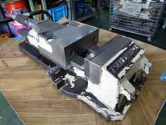 TSUDAKOMA｜津田駒	 油圧バイス VH-175