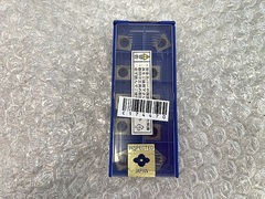 住友電工(イゲタロイ) チップ SDMA322T-A30N