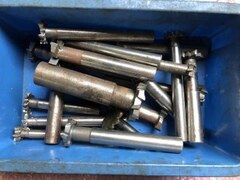 様々なメーカーやサイズがあります。 カッター1山 【カッター1山】様々なメーカーやサイズがあります。