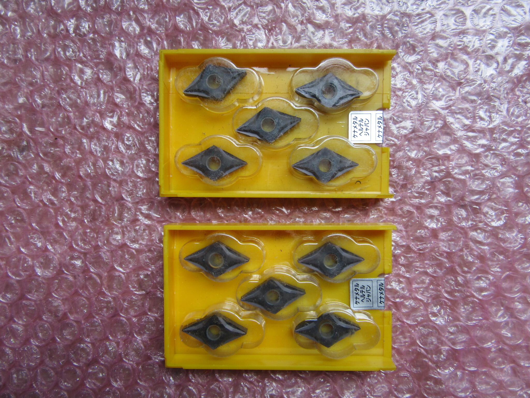 ケナメタル/KENNAMETAL チップ　2個 DNGP150404K ML70　