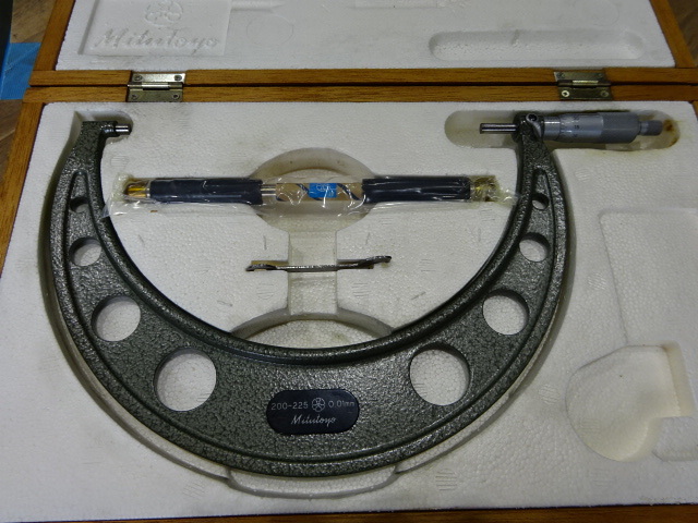 MITUTOYO｜ミツトヨ 外側マイクロメーター OM-225