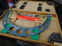 MITUTOYO｜ミツトヨ 替アンビル式外側マイクロメーター OMC-600