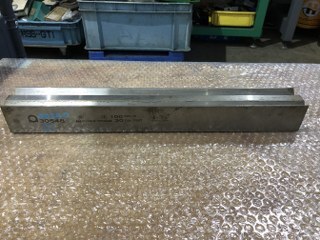 アマダ ベンダー金型（2Vダイ） 【ベンダー金型（2Vダイ）】V12/V20