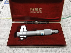 NSK｜日本測定 キャリパー外側マイクロメーター 0-25