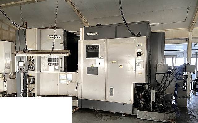 オークマ 横型マシニングセンター MA-500HB