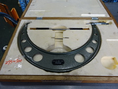 MITUTOYO｜ミツトヨ	 外側マイクロメーター OM-300