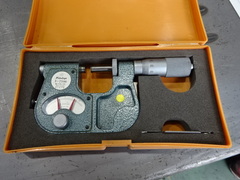 MITUTOYO｜ミツトヨ	 指示マイクロメーター IDM-25R