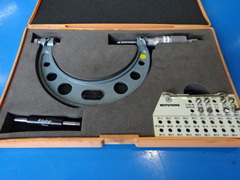 MITUTOYO｜ミツトヨ 替駒式ねじマイクロメーター TMC-100