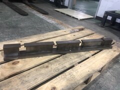 不明 ベンダー金型（ダイホルダー） ホルダーL830