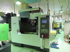 OKK 立型マシニングセンター VM5Ⅲ