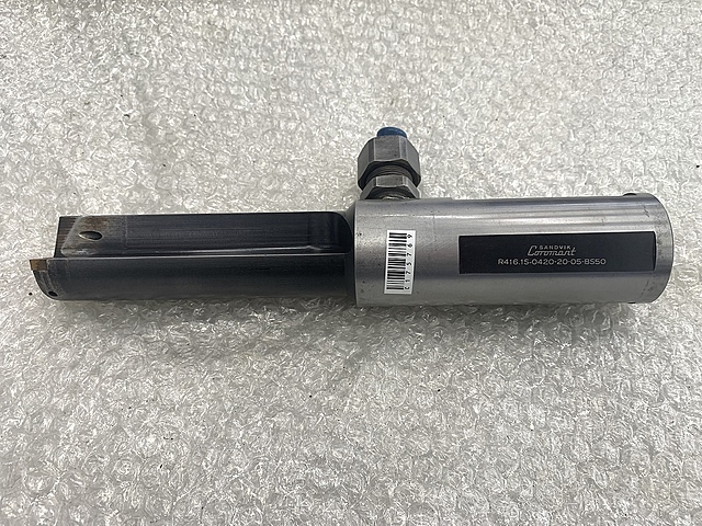 サンドビック スローアウェイドリル R416.1S-0420-20-05-BS50